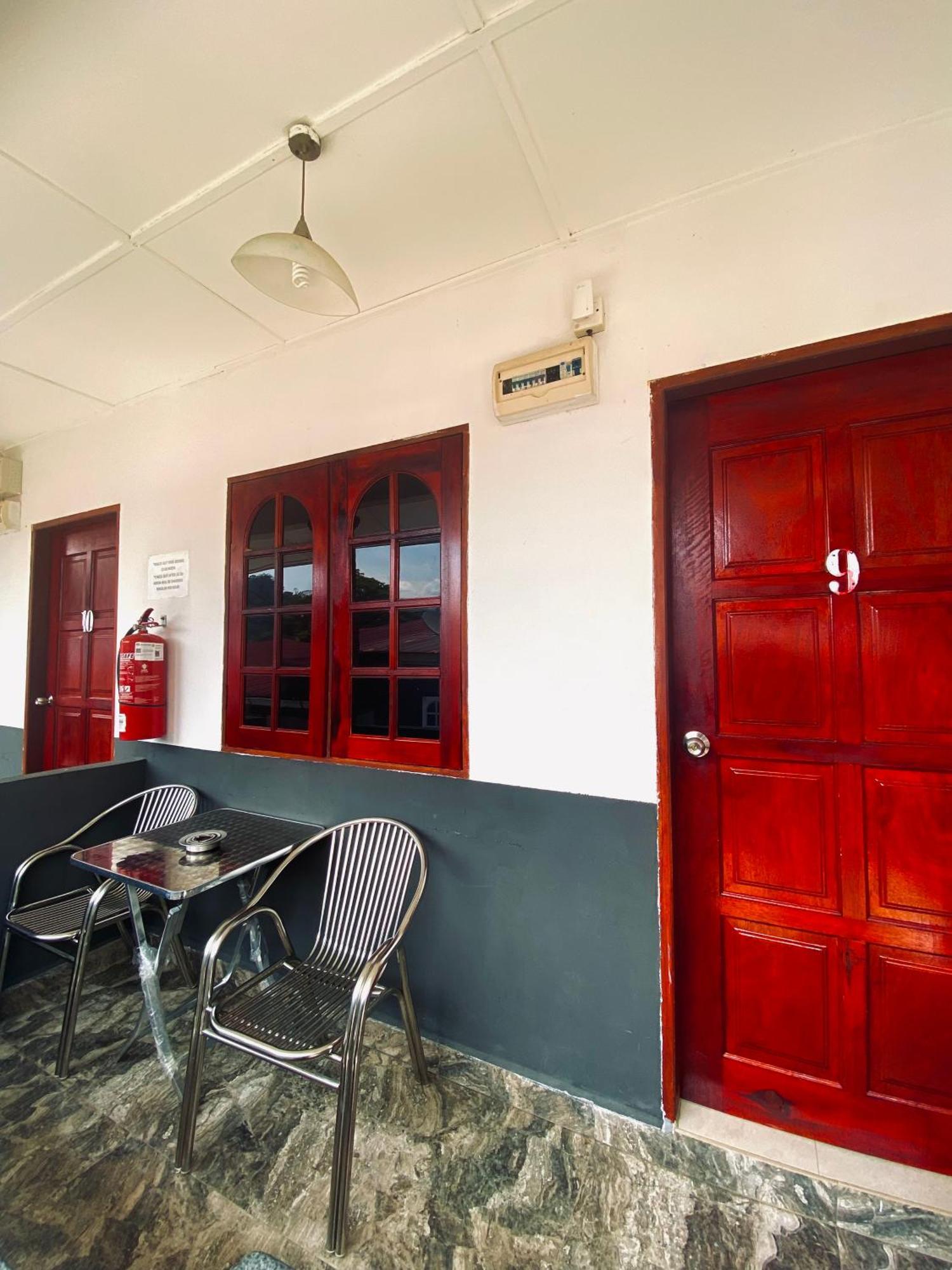Abot Guest House Kuala Tahan Exteriér fotografie